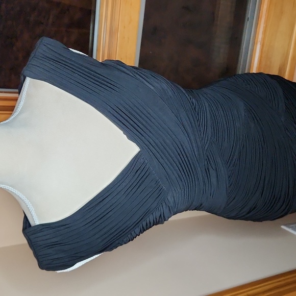 💫Adrianna papell black dress - Picture 2 of 5